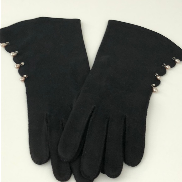 VINTAGE GLOVES WITH TEARDROP PEARLS & RHINESTONES - Picture 5 of 16